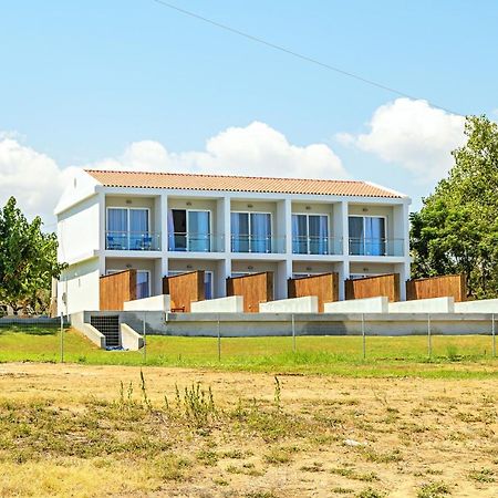 Belussi Exclusive Suites Kypseli Esterno foto