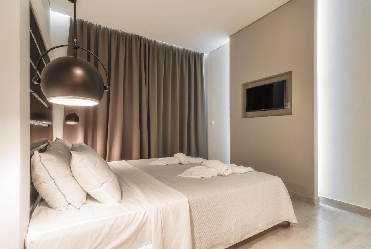 Belussi Exclusive Suites Kypseli Esterno foto